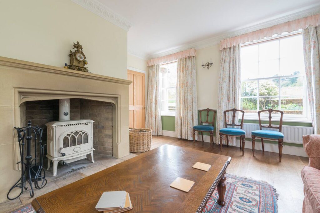 Farmhouse Sitting Room 1